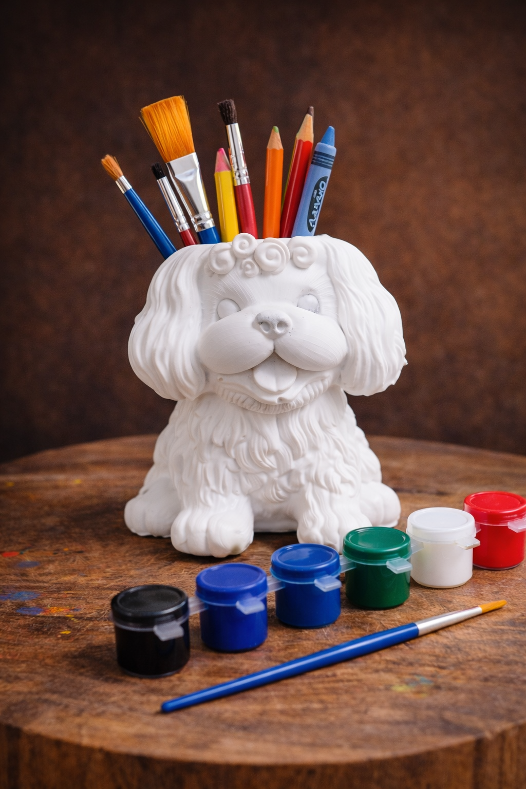Dogi pen stand painting