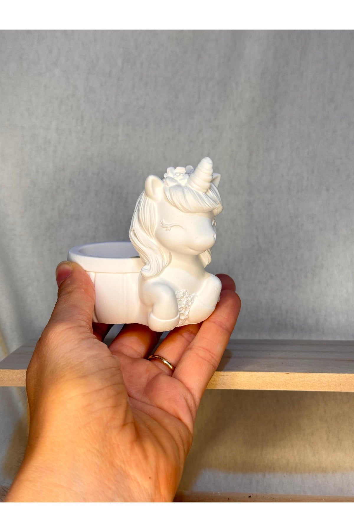 Unicorn small box storage painting