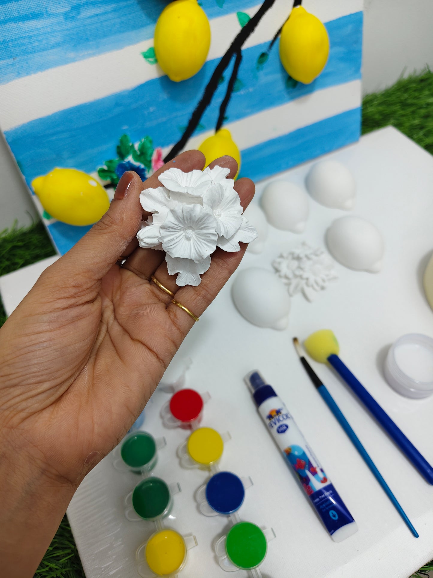 Canvas lemon painting kit with 12*16 inch canvas