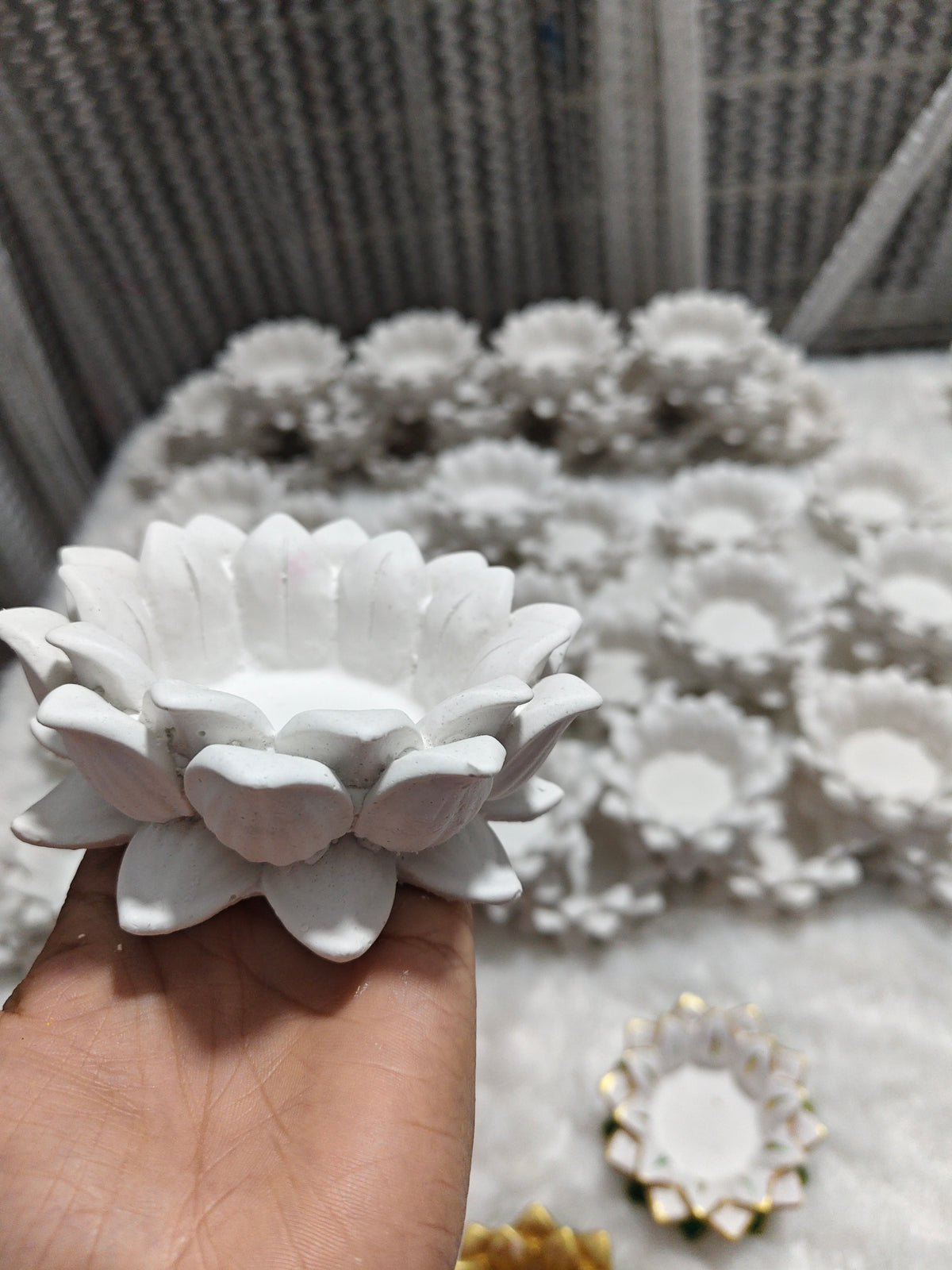 4 inch lotus with colour