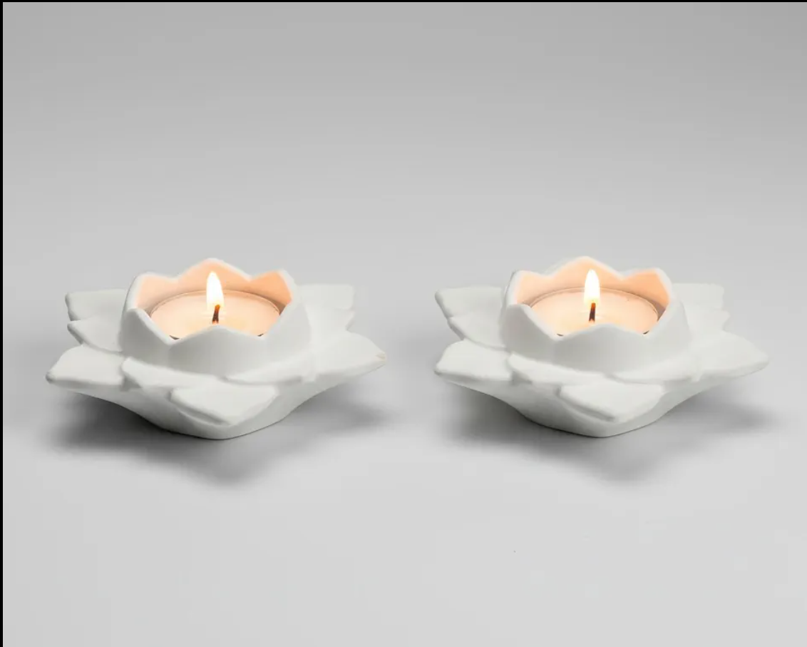Lotus candle holder