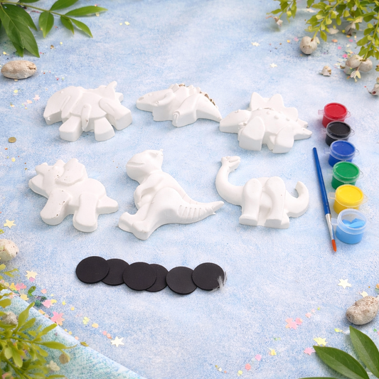 Dinosaur painting kit with magnet