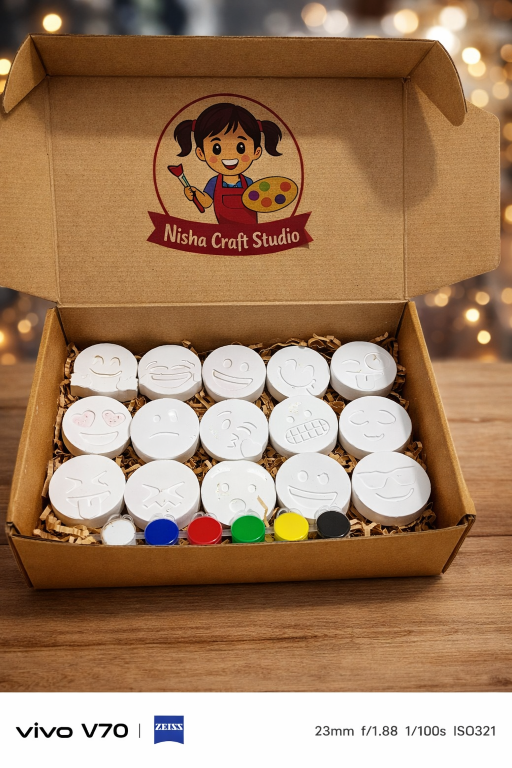 Emoji painting kit