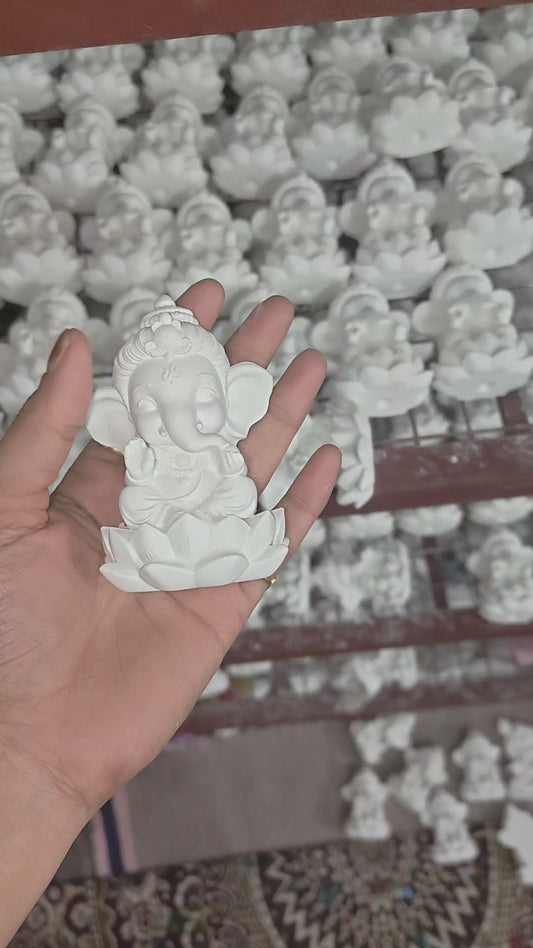 Bal Ganesh for painting without colour and brush pack of 25